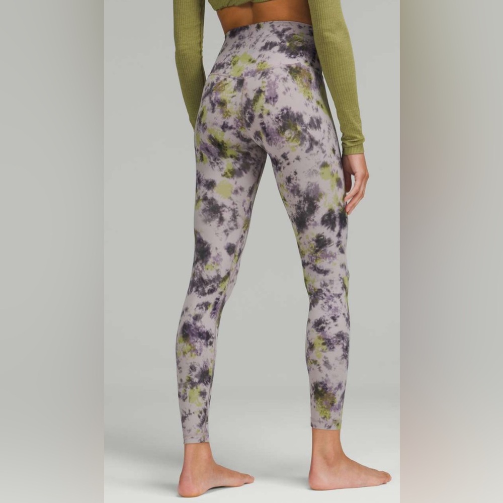 NWOT Lululemon Align High-Rise Pant 28"
Radial Tie Dye Mauve Grey Multi - Picture 1 of 9
